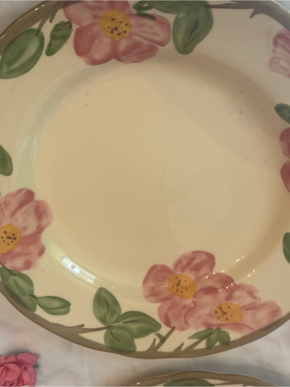 Franciscan Ware, Desert Rose Dinner Plates- Set of 2 - Picture 3 of 7